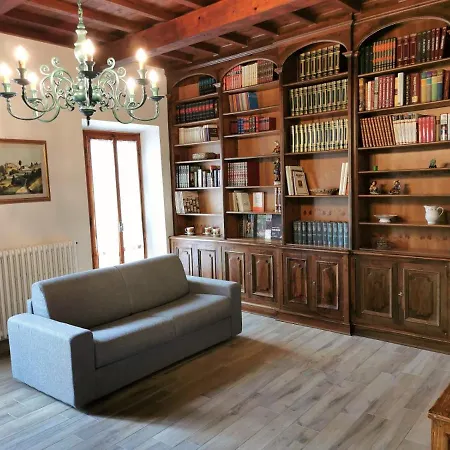 Casa Remo - Dolce Nella Piazza Di Greve *